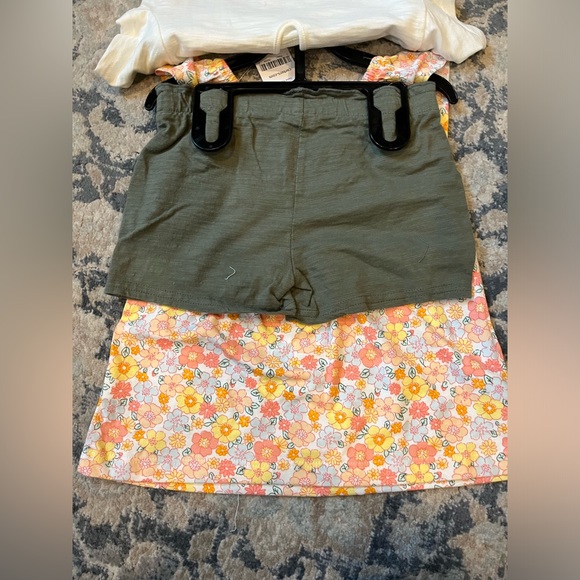 Brand New with Tags ~ 4T Carters Summer Matching Outfit ~ 3 Piece Set - Picture 3 of 5